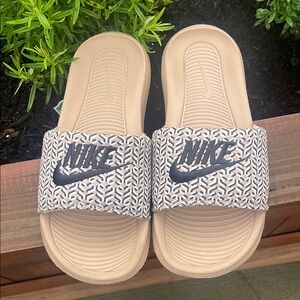 Nike Tan and Black Athletic Slides